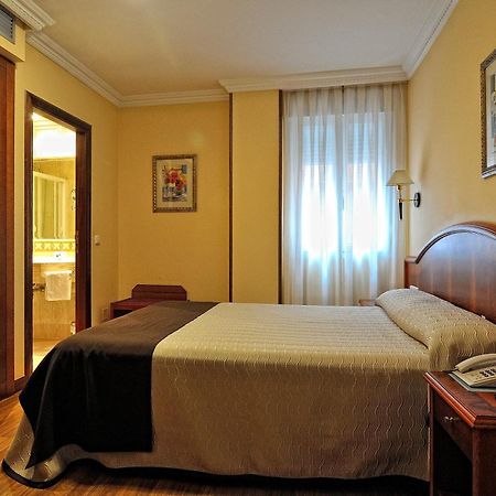 Hotel Alisi اراندا دي دويرو المظهر الخارجي الصورة