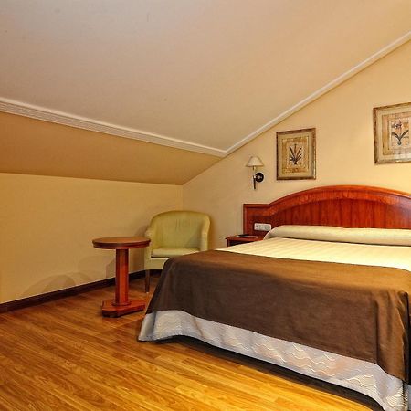 Hotel Alisi اراندا دي دويرو المظهر الخارجي الصورة