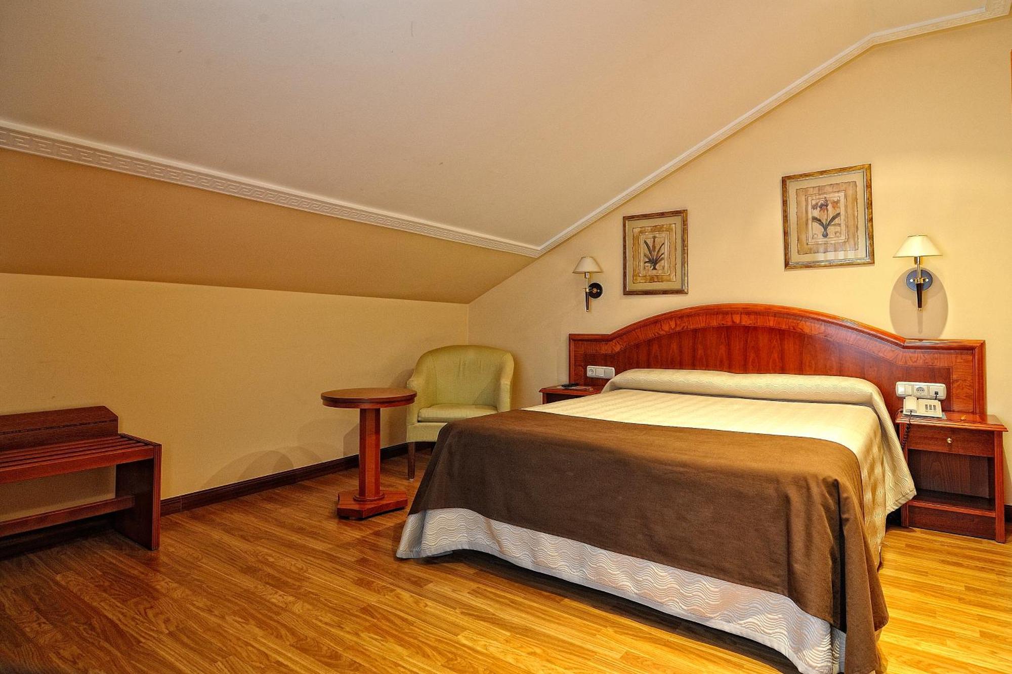 Hotel Alisi اراندا دي دويرو المظهر الخارجي الصورة