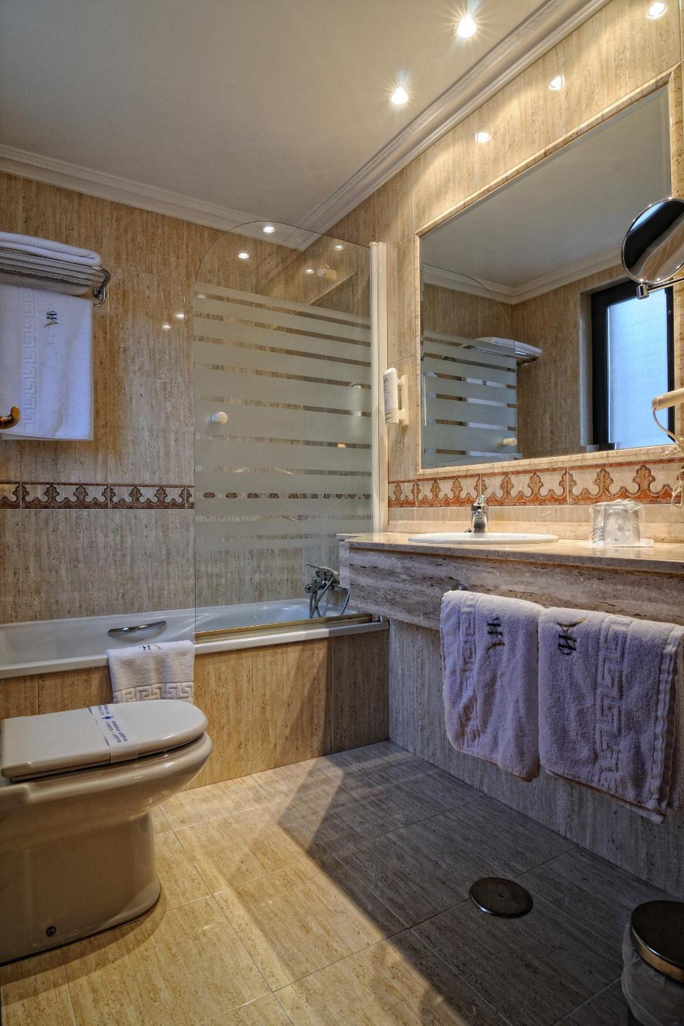 Hotel Alisi اراندا دي دويرو المظهر الخارجي الصورة