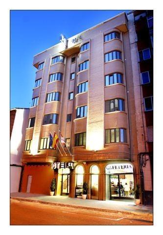 Hotel Alisi اراندا دي دويرو المظهر الخارجي الصورة